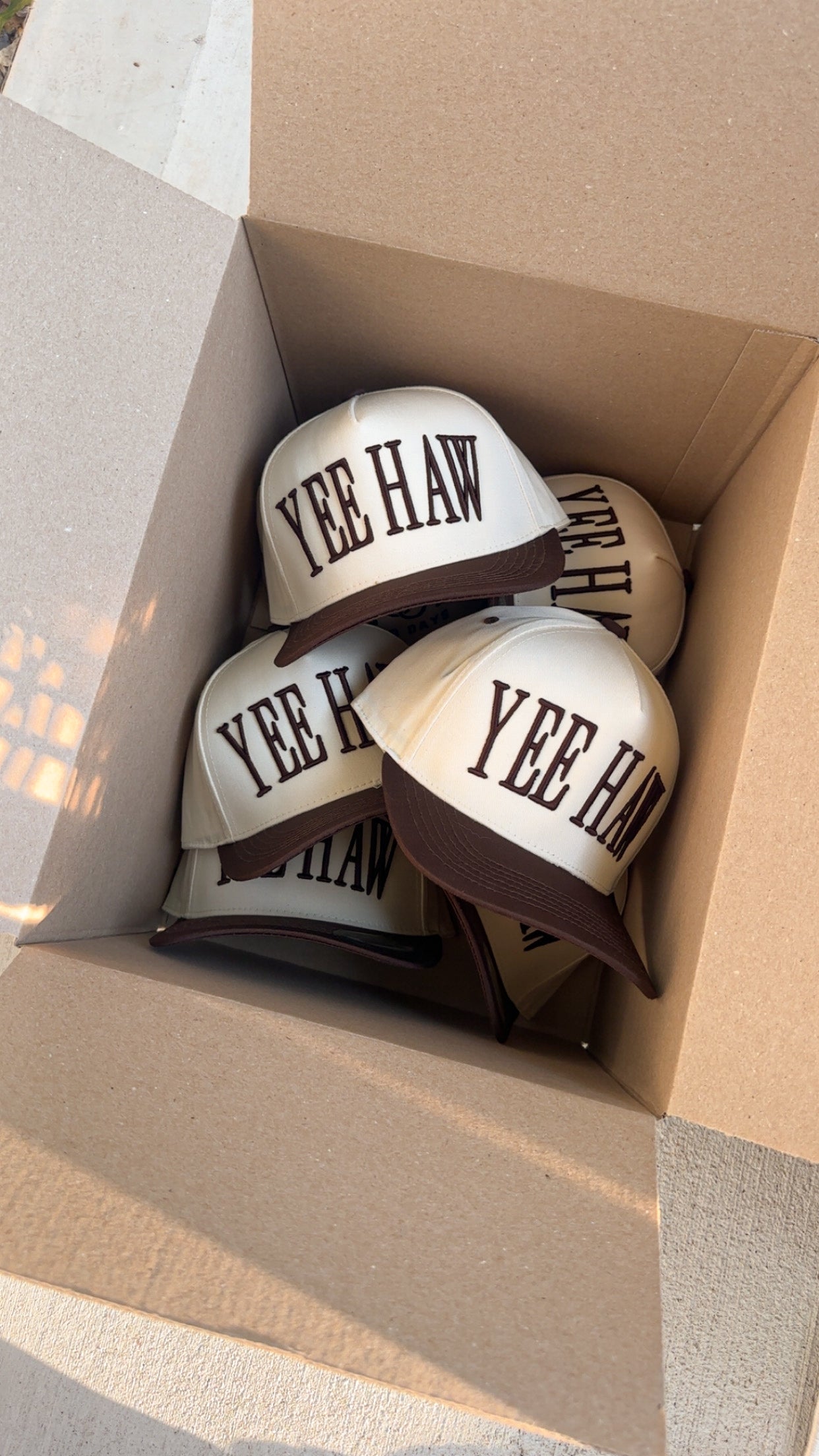 YEE HAW HAT - BROWN