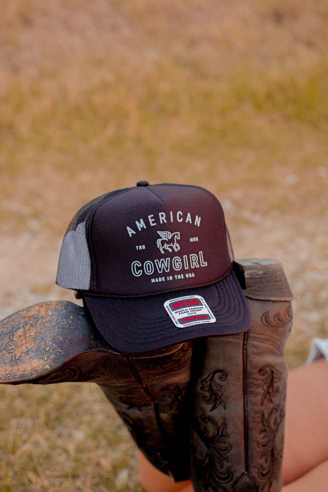AMERICAN COWGIRL TRUCKER HAT